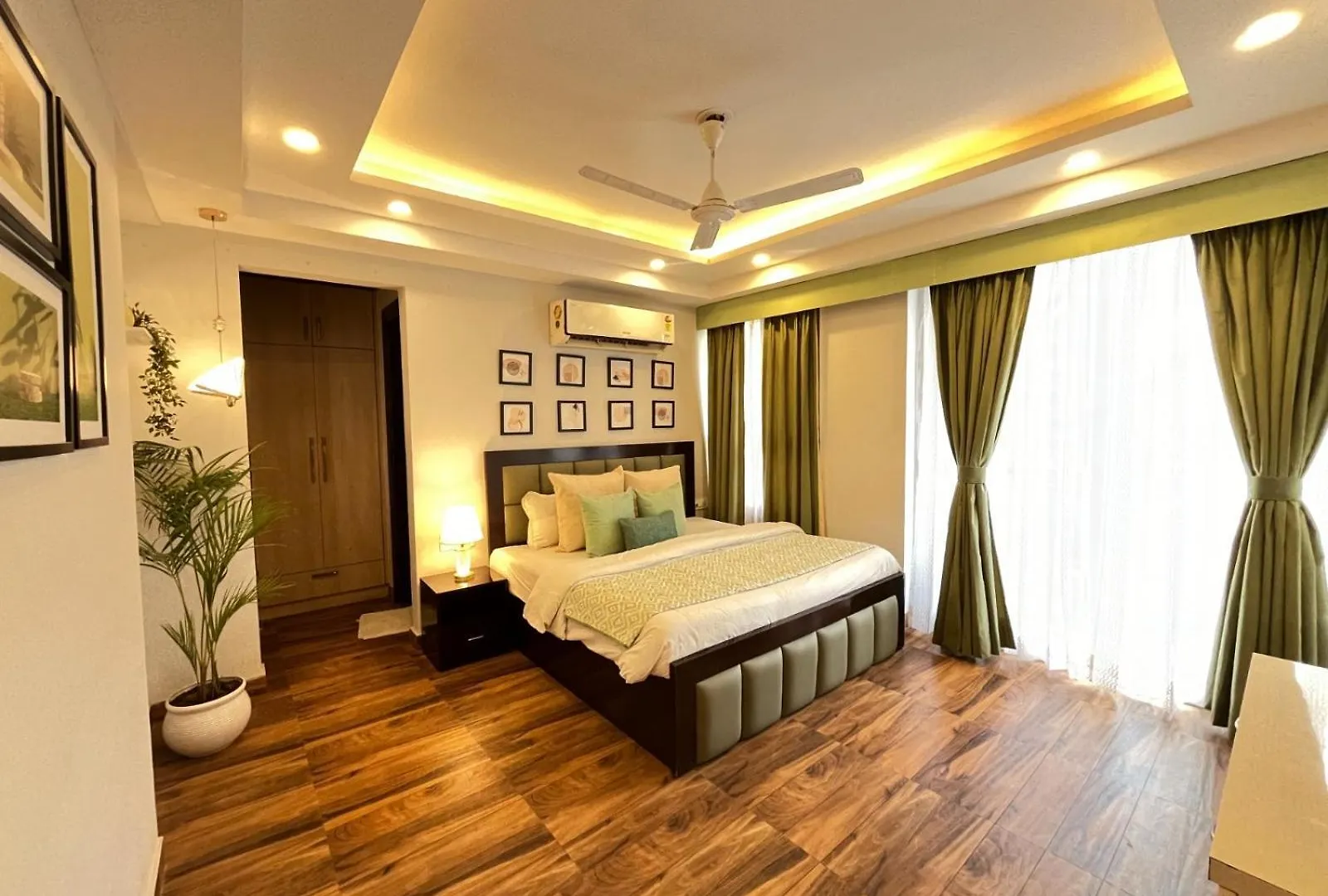 Bedchambers Medicity Serviced Apartments In Gurgaon Hindistan