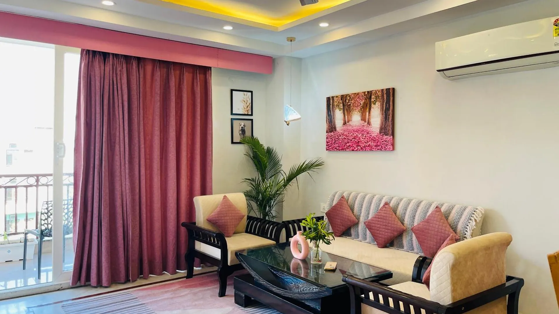 Bedchambers Medicity Serviced Apartments In Gurgaon