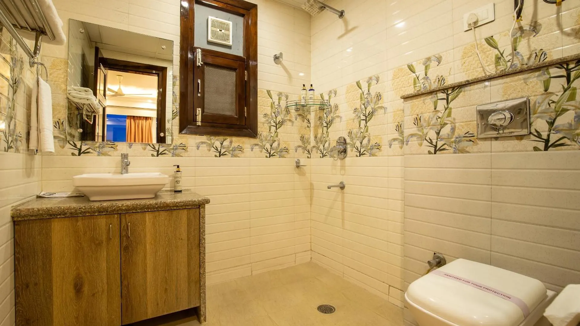 Bedchambers Medicity Serviced Apartments In Gurgaon