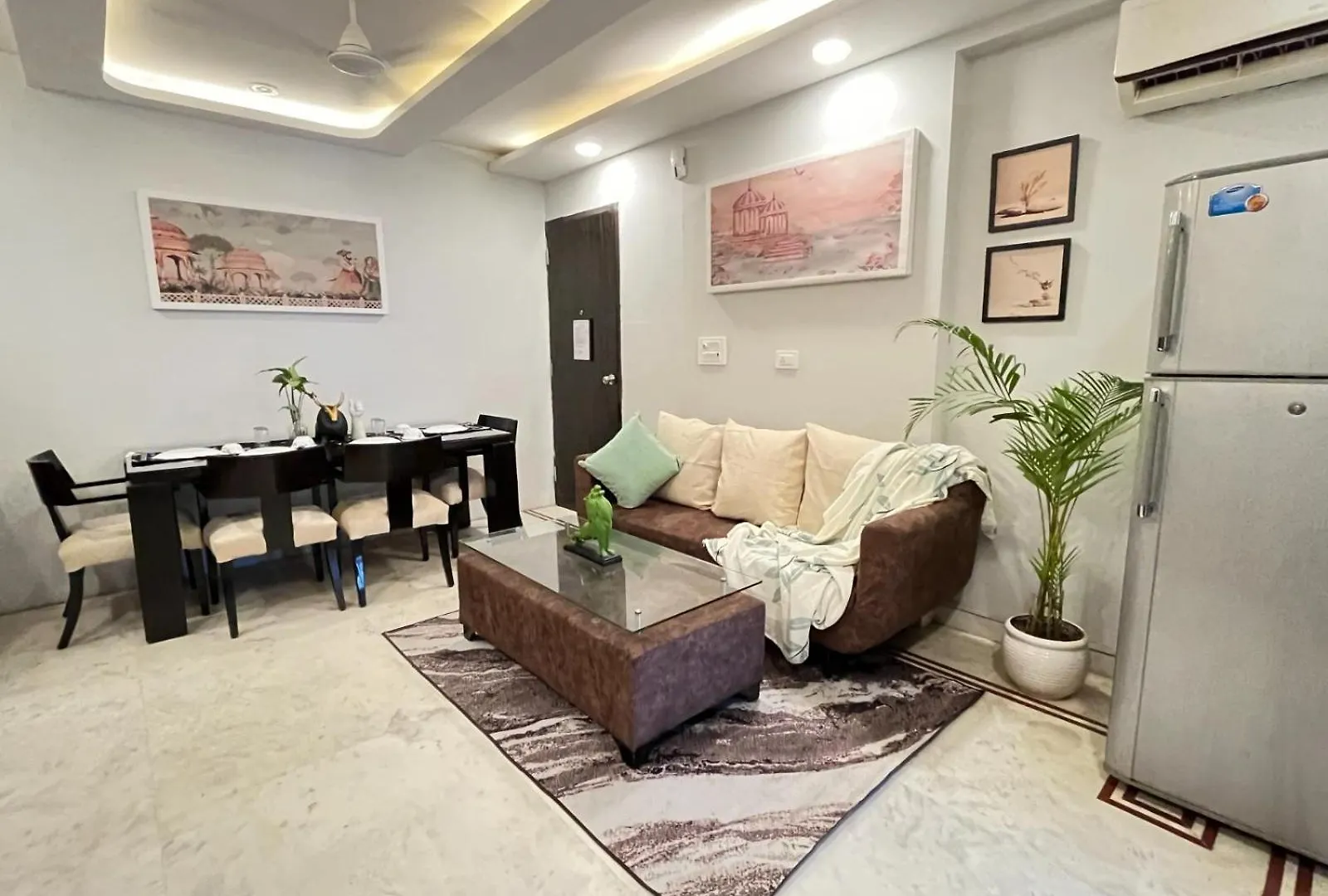 Bedchambers Medicity Serviced Apartments In Gurgaon 0*,